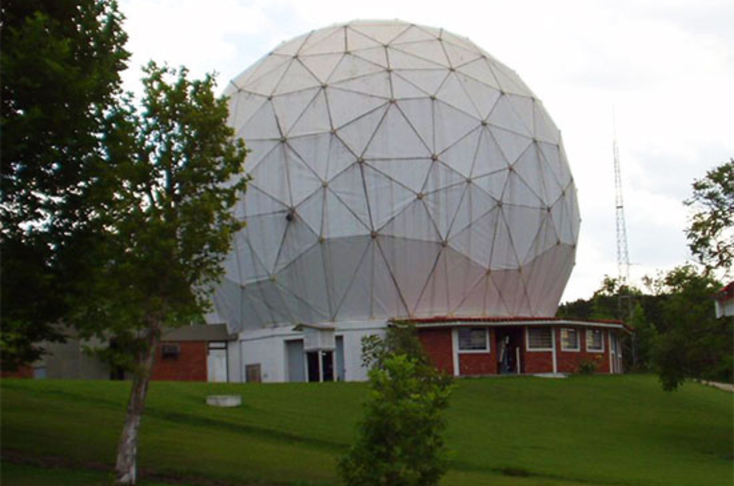 Centro de Radioastronomia e Aplicações Espaciais